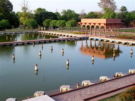 shalamar bagh lahore pics